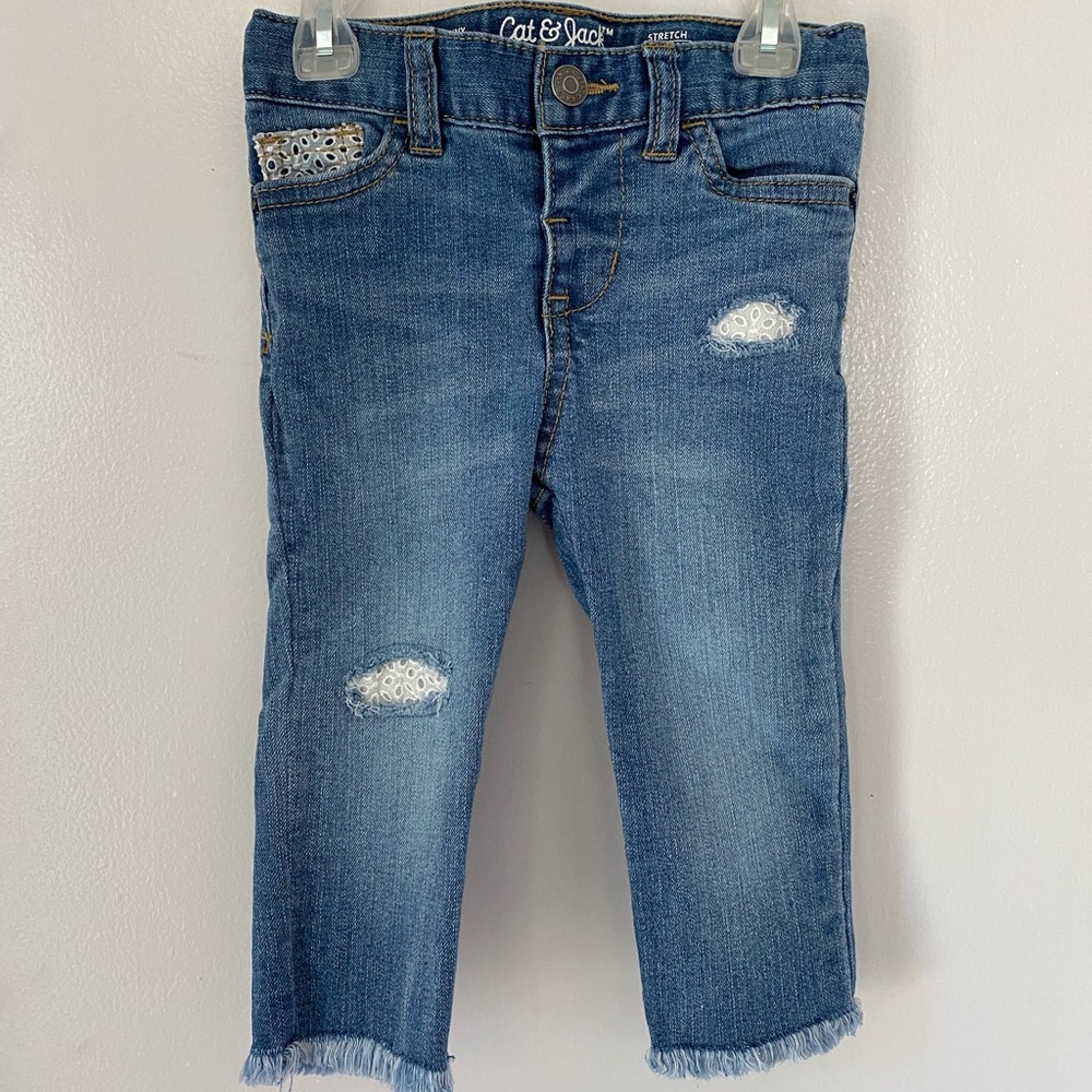 Jean pants with lace detail